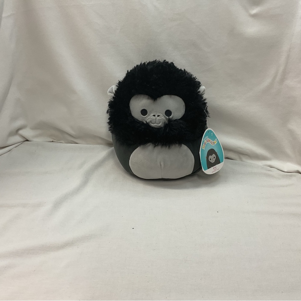 Squishmallow 8" NWT Aron the Gorilla Plushie w/Tags Black/Gray